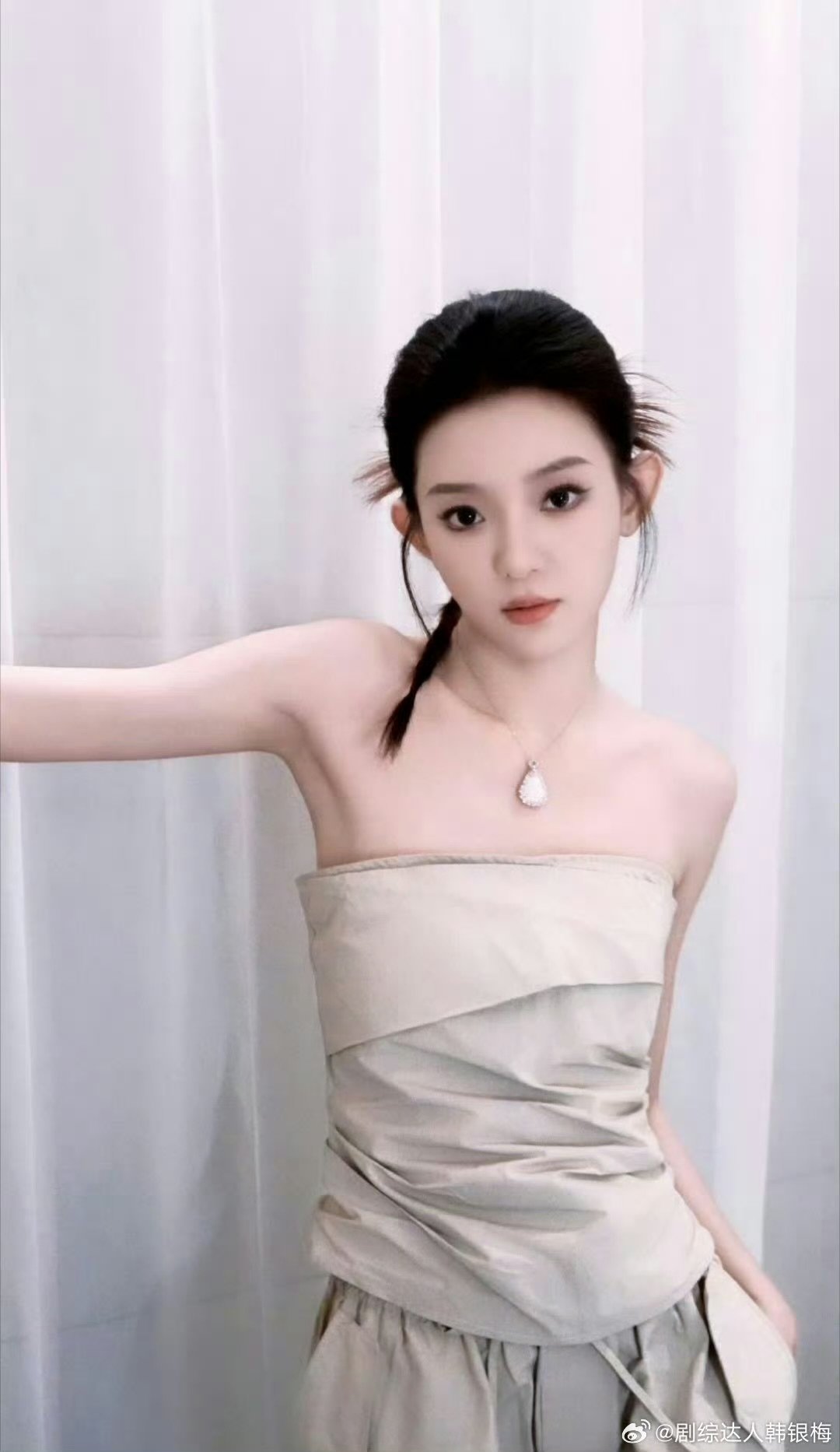 罗予彤问问大家意见乘风2025罗予彤总决赛选曲搞事情！1v1民调开启，《红尘客栈