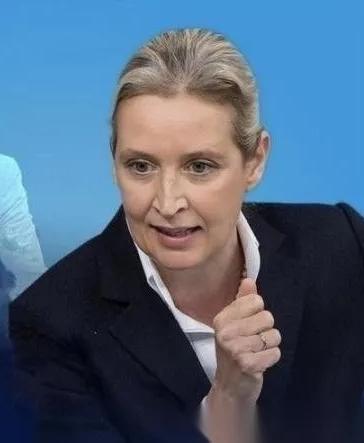 德国铁娘子魏德尔曾警告，不要把中国与俄罗斯混为一谈，都说俄罗斯是战斗民族，而中国