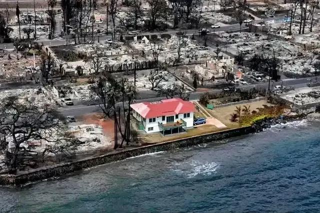 充值玩家VS平民玩家