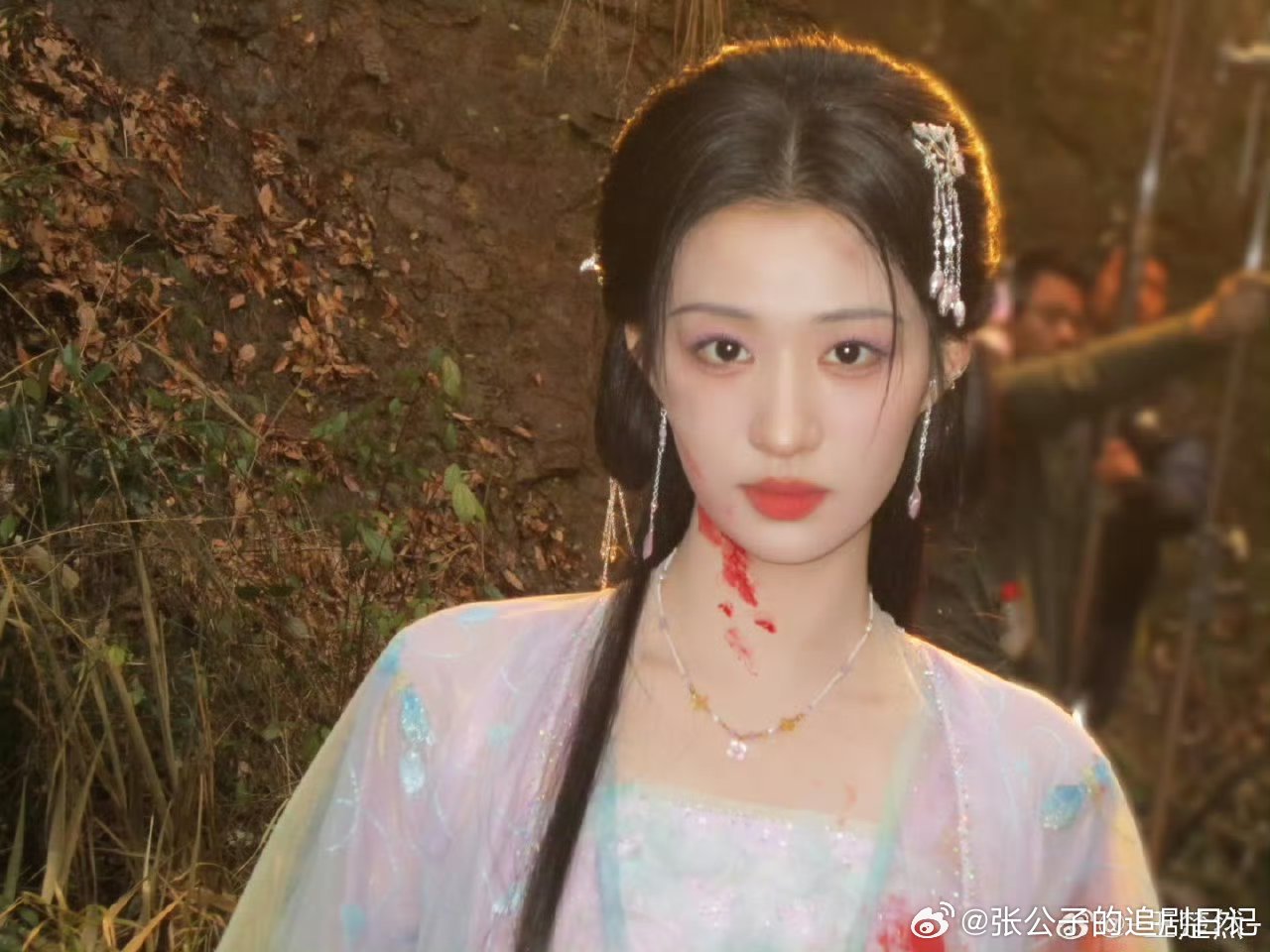 王楚然仿妆还以为本尊来了复刻骨相美和妖妃气质，终于懂她的颜值含金量，自带辨识度还