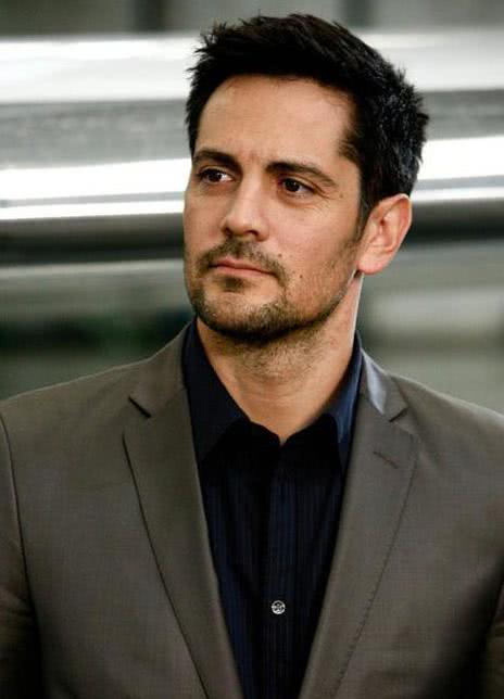 【来自投稿】迈克尔·兰德斯，美国演员，1972年出生于纽约，主要作品有电影《死神