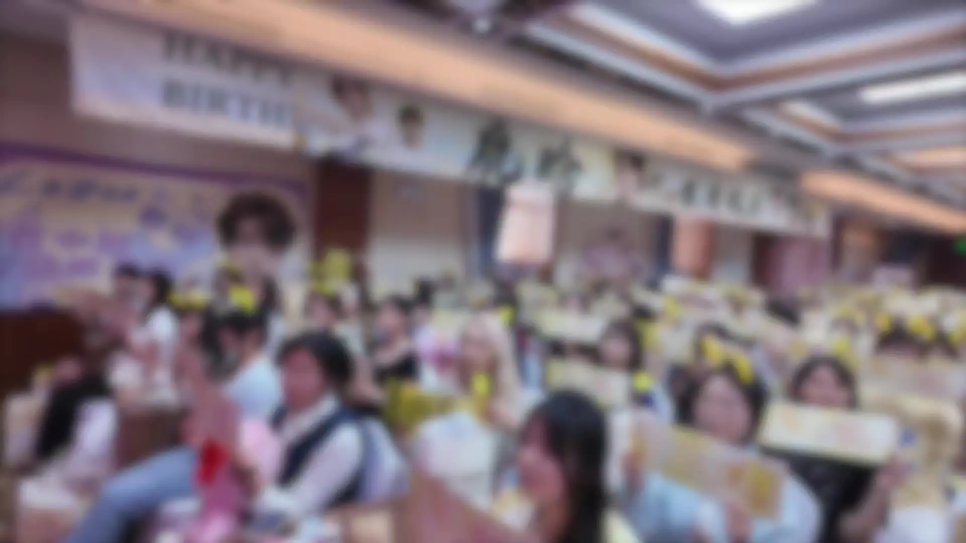 “坚定的鹿晗幸福主义者”