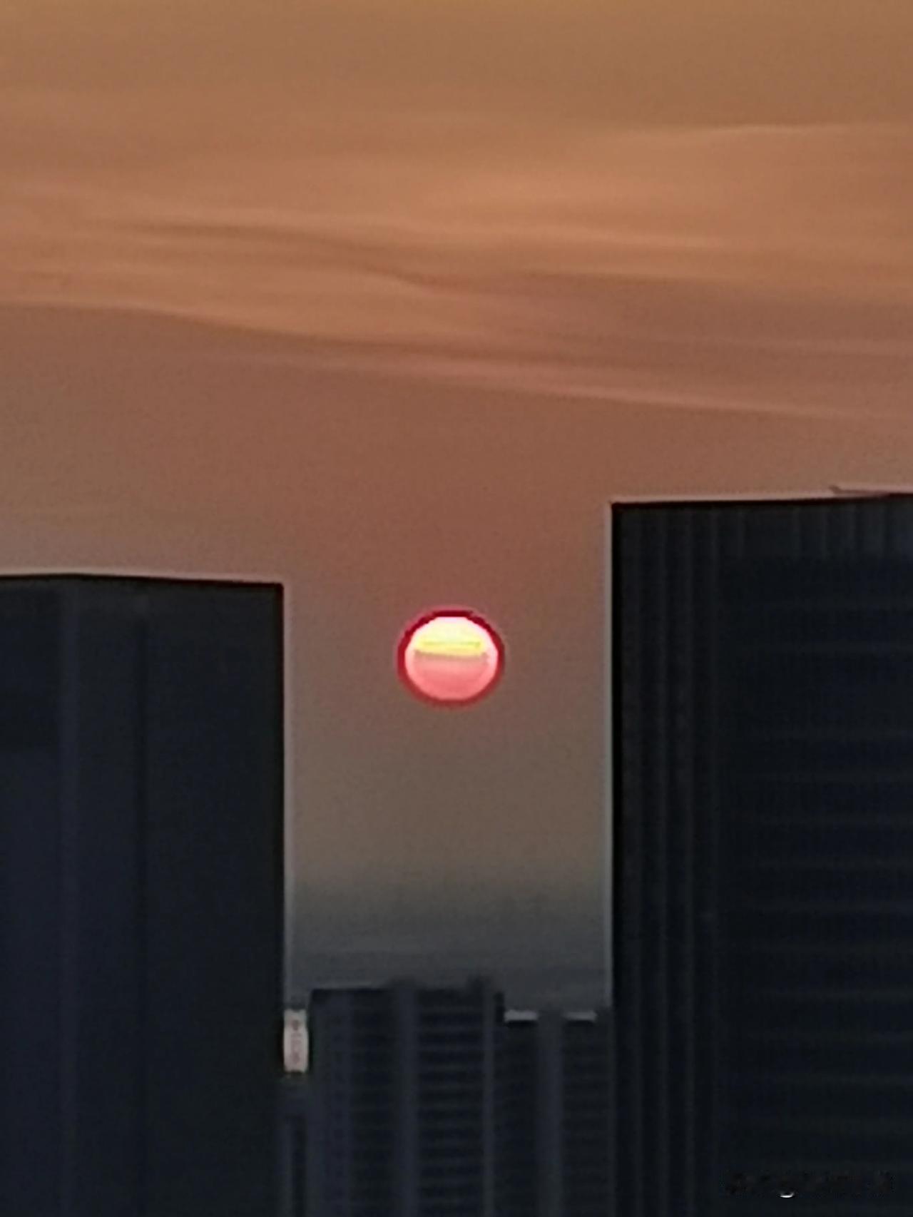 滨海新区的夜拍摄滨海新区 拍拍城市的景色 海河边的日落 拍拍城市的风景 我拍城市