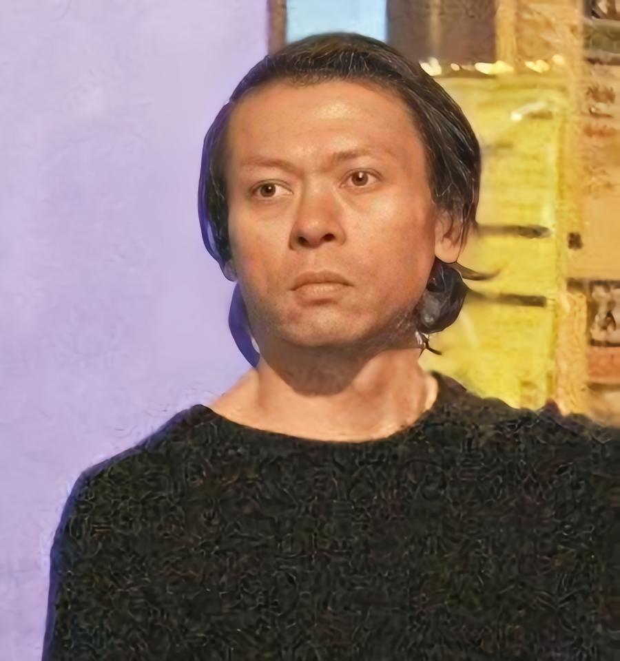 容锦昌（英文名：Kam‑Cheong Yung），1968年出生于中国香港，中国