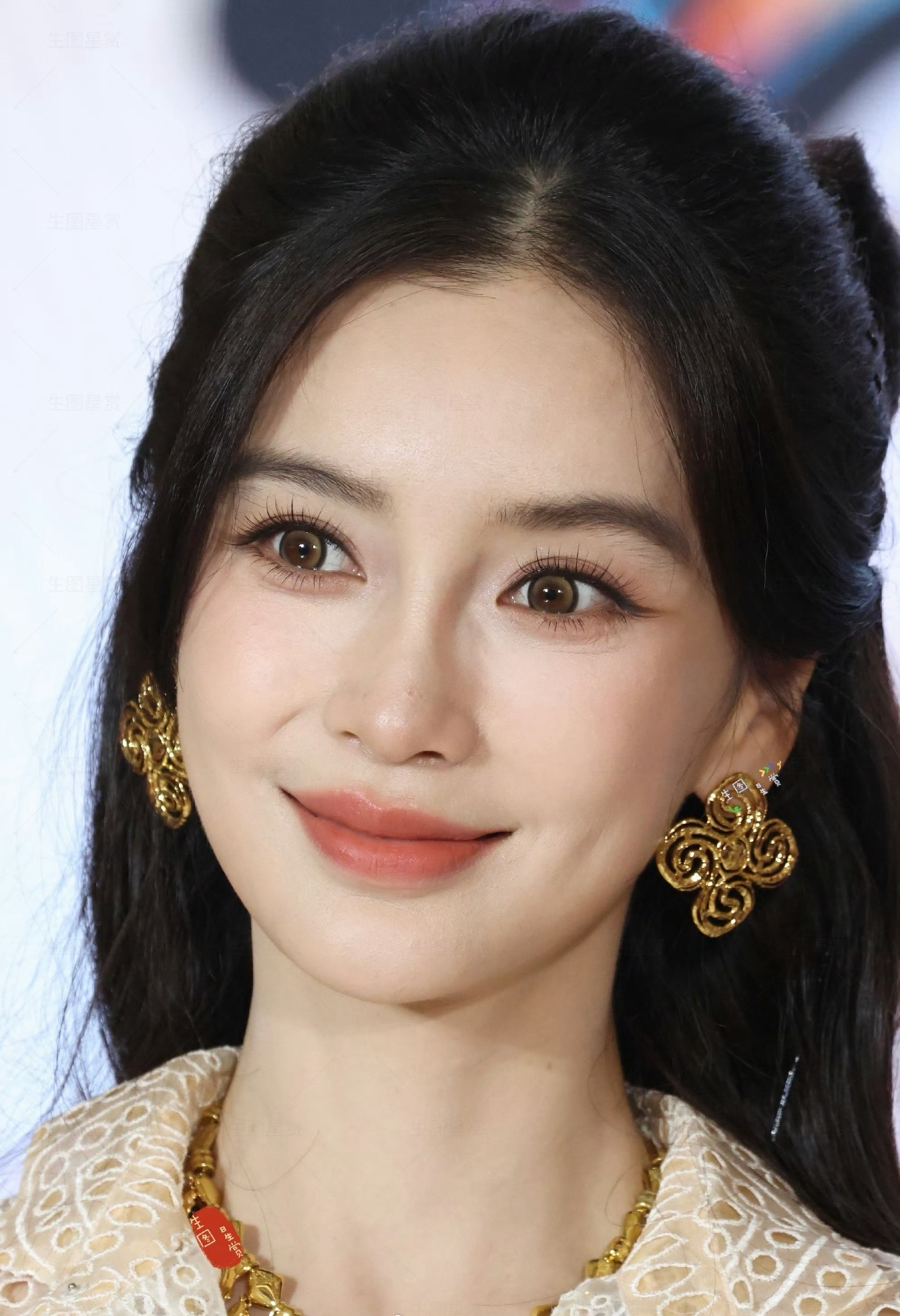 谁敢信此女37岁的状态（生图+怼脸拍）angelababyangelababy蕾