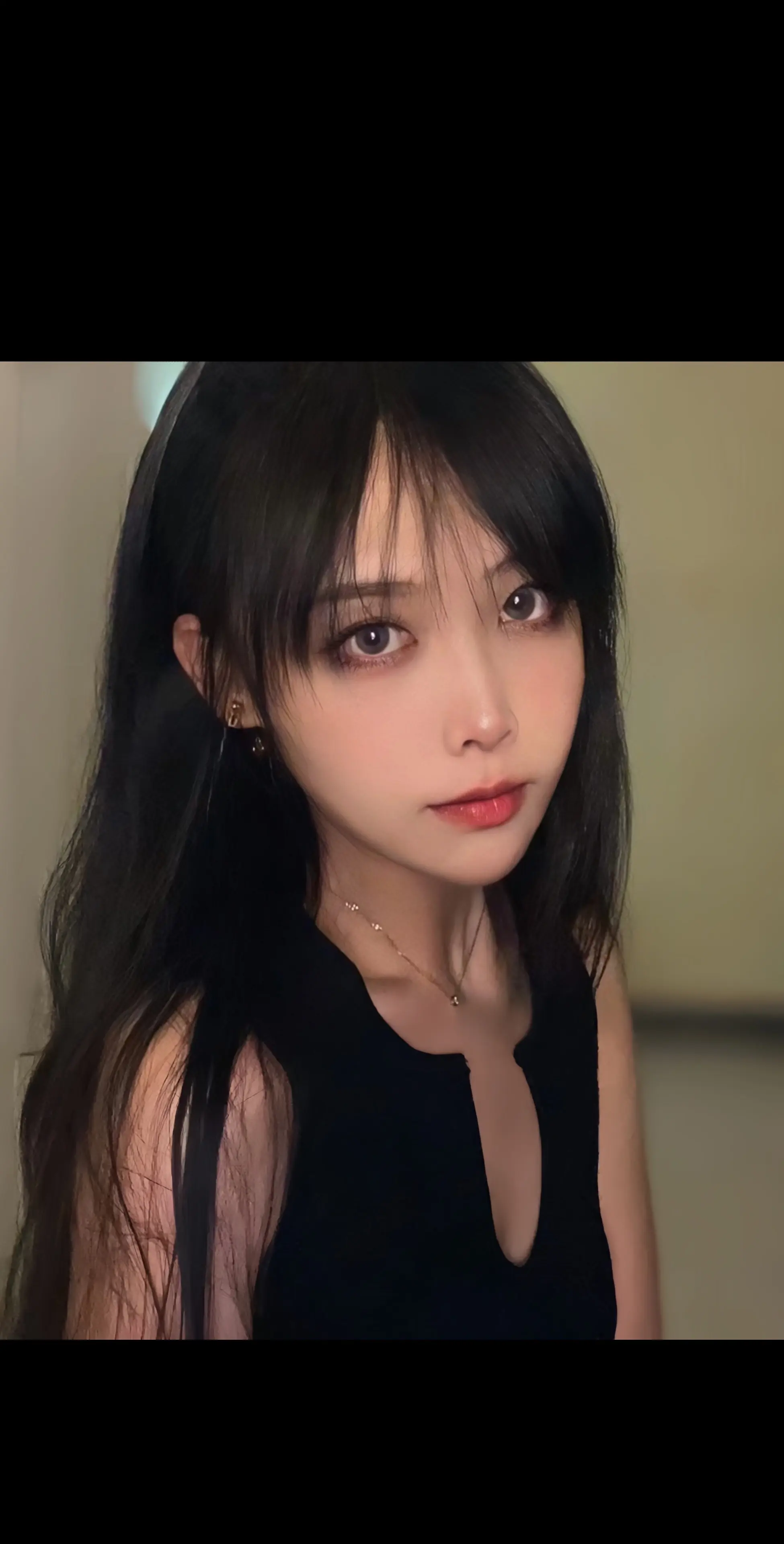 站在我伞下