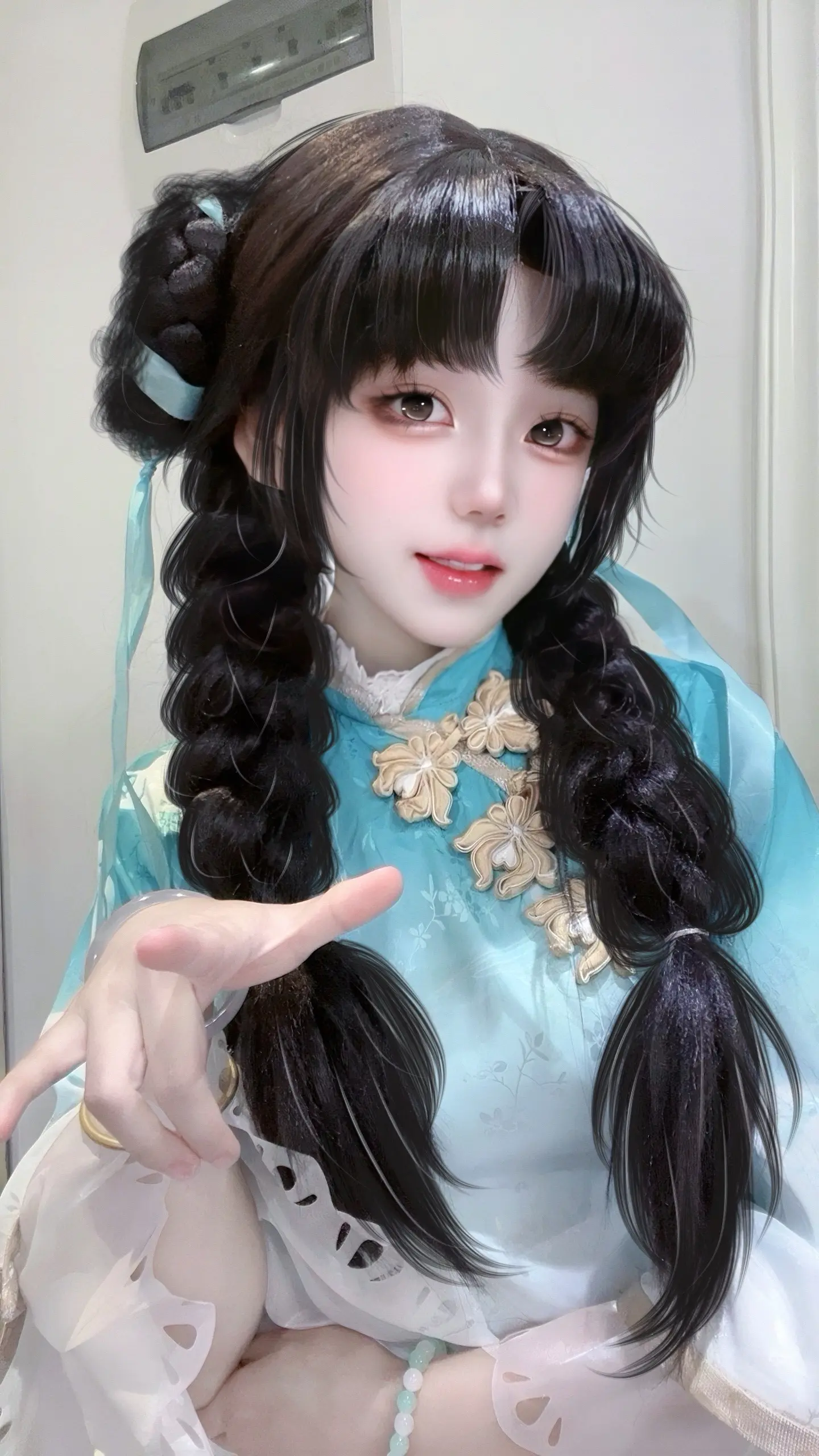 单鲨元歌