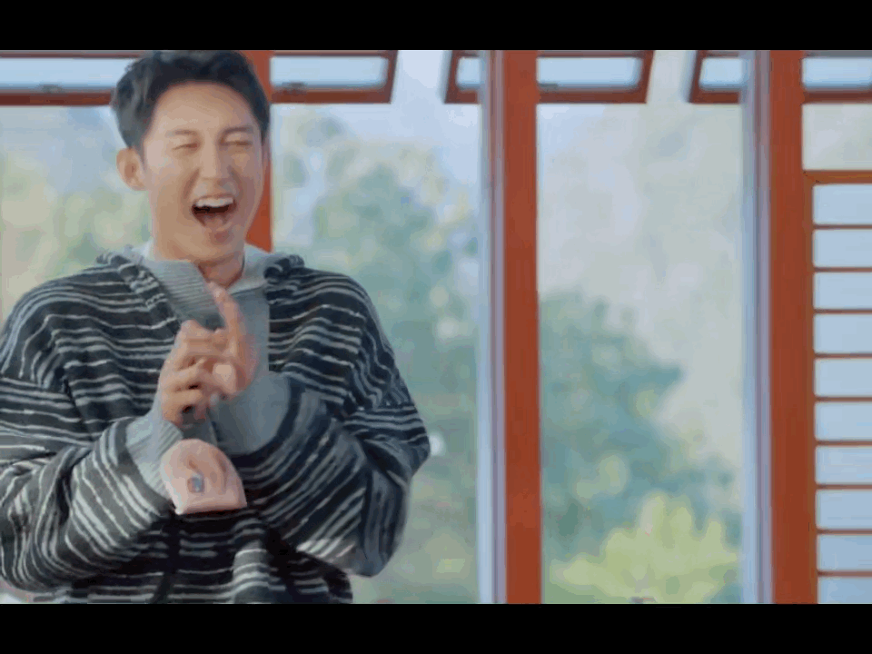 黄景瑜满脸写着冰清玉洁 黄景瑜在《现在就出发》里完美演绎了什么叫“做贼心虚”！弹