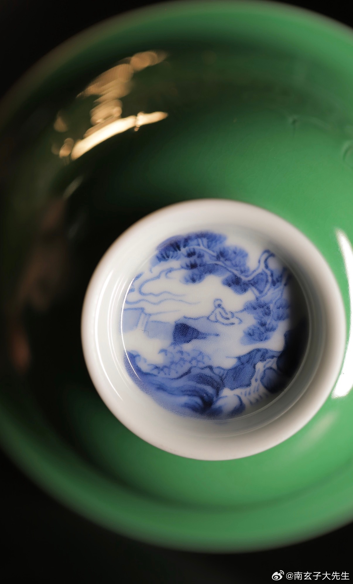 人在过的很好的时候，就会原谅很多事情，内心有力量，就不屑与琐碎纠缠。多接触积极上
