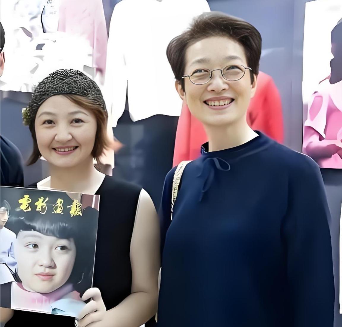 光影重逢，难忘《城南旧事》
 
一张跨越数十年光阴的珍贵合影。2019年10月1
