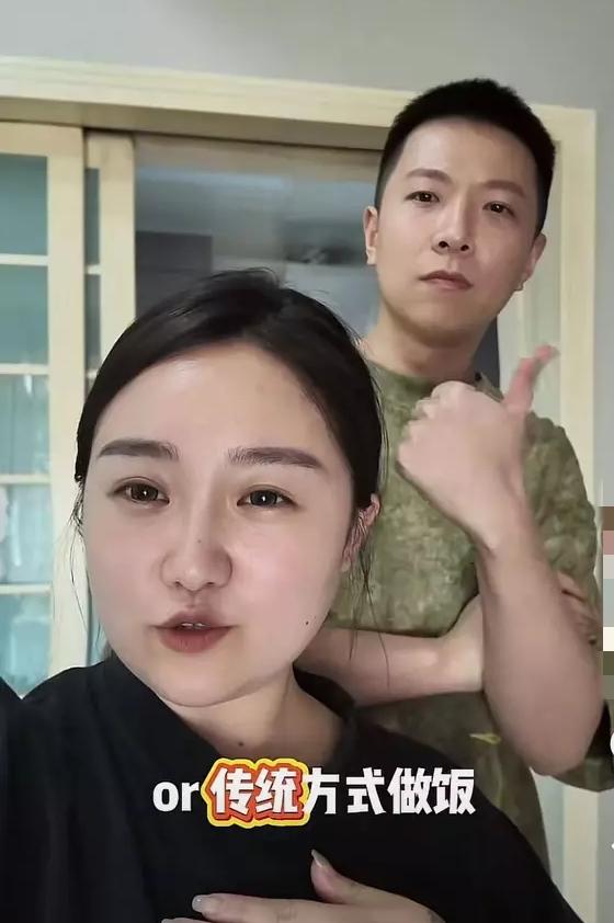 谁能想到
陈美霖新男友“拉戈”私下里这么实在！
几百条私信他都一条条回，说每句话
