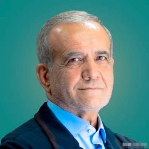 伊朗总统佩泽希齐扬发文说：“今天，我们目睹了世界许多国家人民的觉醒。
 
巴基斯