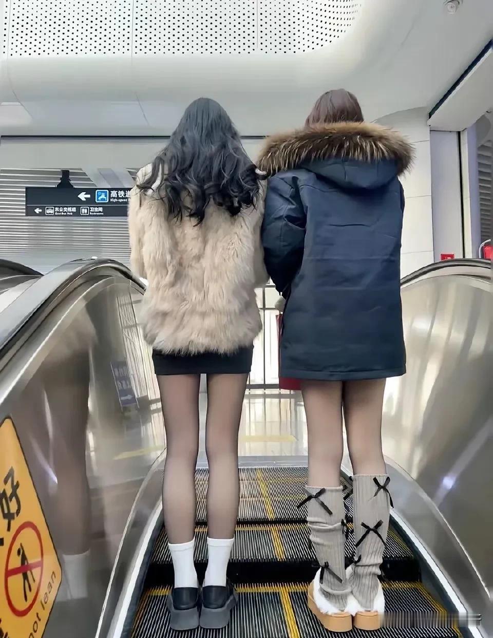 选一个做女朋友，你会选哪个？
