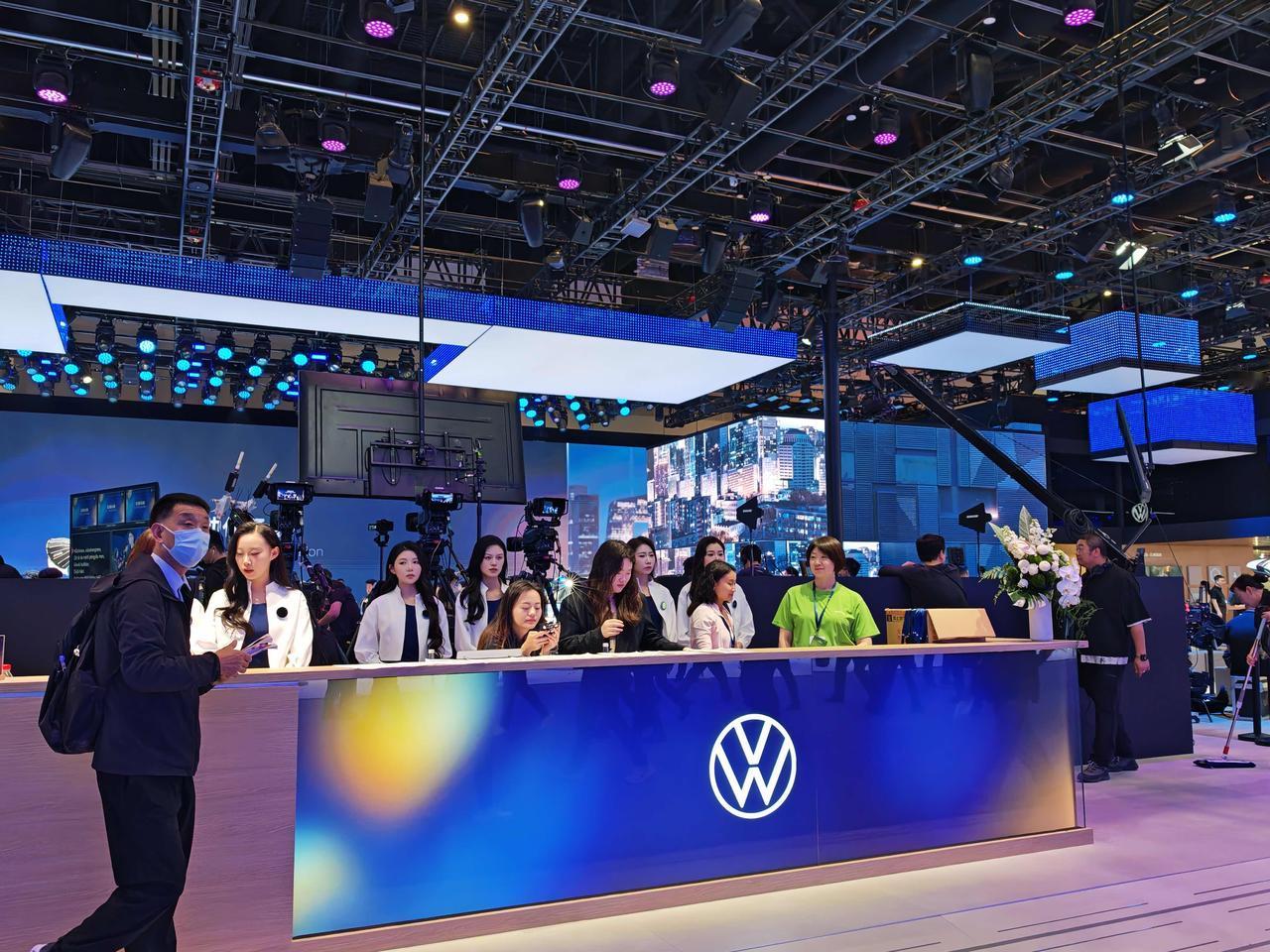 2026北京车展重磅登场，上汽大众ID.ERA 9X正式上市，以29.98万起限