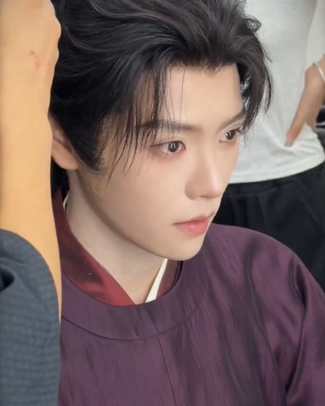 肖宇梁[超话]沈赋言剧组日常很欢乐哦[哇]期待早日见面和沈赋言见面呐~肖宇梁沈赋