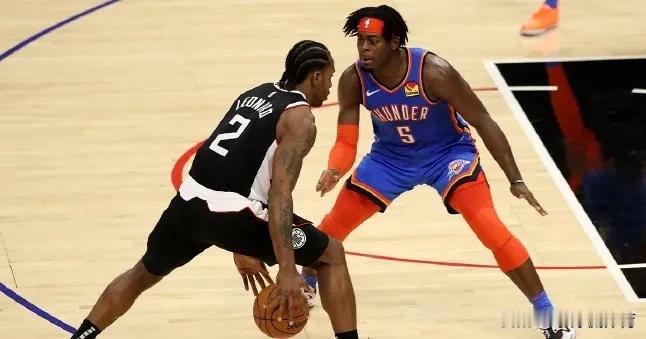 对于2024-25赛季NBA常规赛中快船128:134雷霆的比赛，我们可以从以下