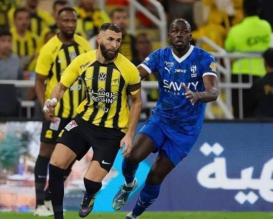 003  沙特联  吉达联合vs利雅得体育-2方向；主负比分；2-0 2-1 3