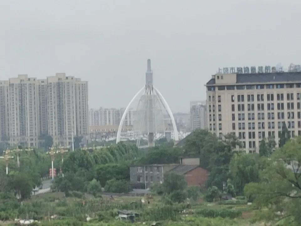 太惊喜！一篇微头条发声后，上饶信州这片小区终于告别深夜鸣笛！

前几天我发文吐槽