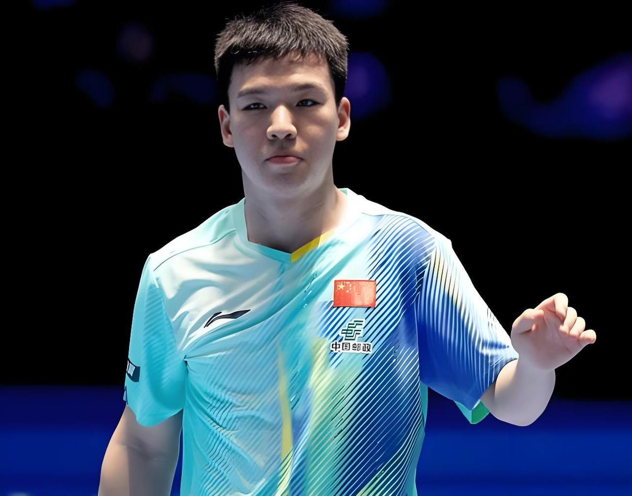 都不知说什么好了，太原常规赛头号种子向鹏输球，0-3被卢森堡排名82的、名不见经