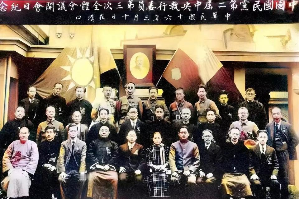 100年前毛泽东的活动：1926年3月30日上午，列席国民党中常会第十六次会议。