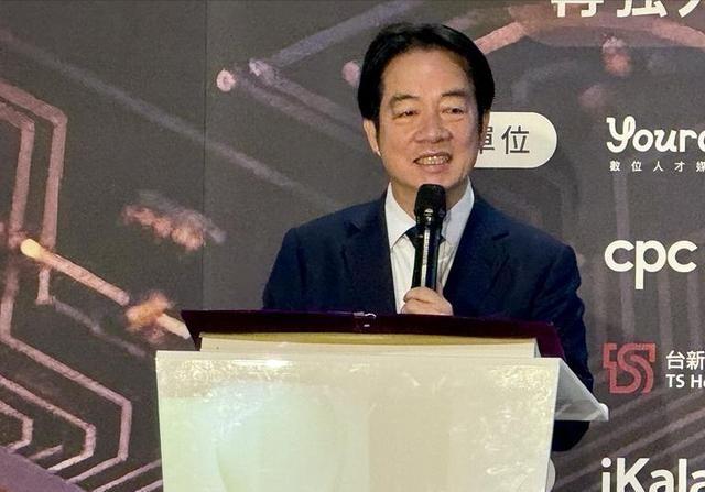 赖清德太狂了！前脚把馆长起诉进法院，后脚就叫嚣放话：被告才需要出席！

事情起于