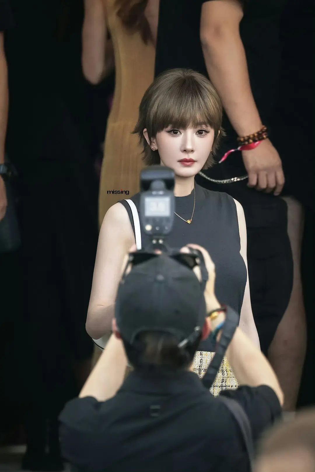 杨幂现在不会还在营销少女感吧 ​​​