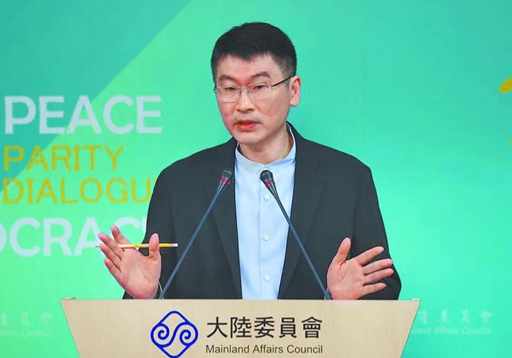 中美北京谈台湾，梁文杰倒打一耙说大陆军事施压威胁和平，这波贼喊捉贼操作真是把网友