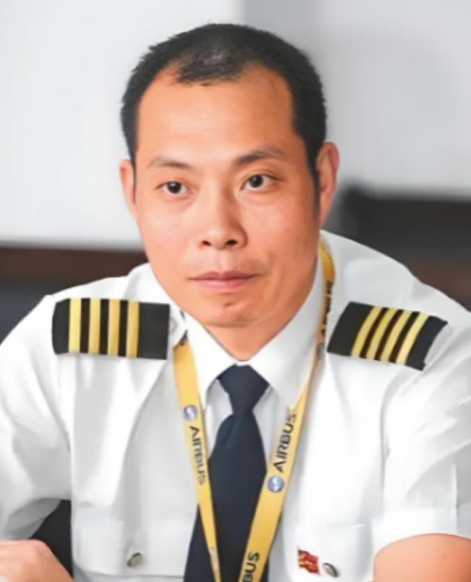 2018年，英雄机长刘传建拯救上百个生命，被川航奖励500万元，然而，她的妻子却