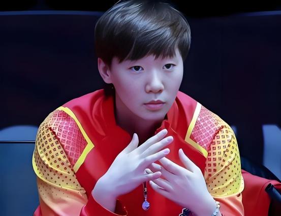 澳门世界杯结束了，收获最大的不是孙颖莎，也不是王楚钦，而是王曼昱。
 
王曼昱之