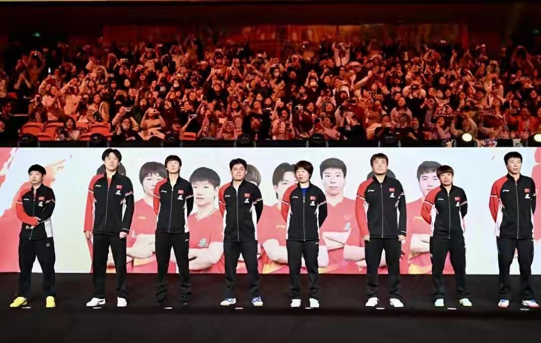 咱老百姓今儿个真高兴！
国乒8-1血洗日本！三连冠杀疯了！
 
12月7日成都混