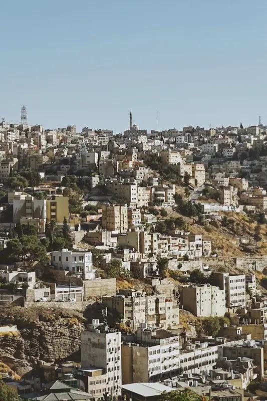 断网+肃谍，伊朗关门打狗，成美以杀手涧！伊朗这波操作太猛了！当地时间3月18日下