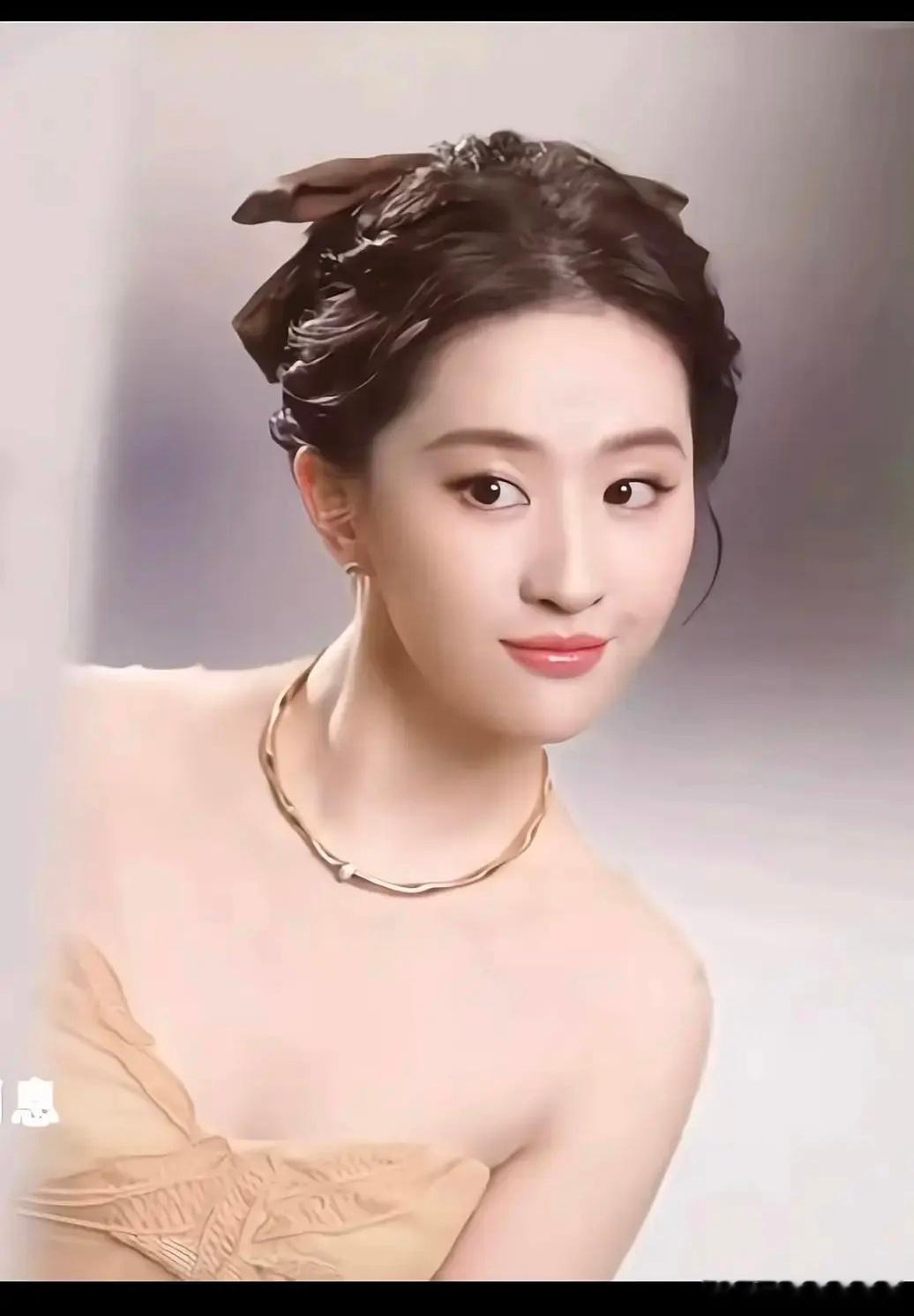 神仙姐姐拍的德芙广告好好看。 