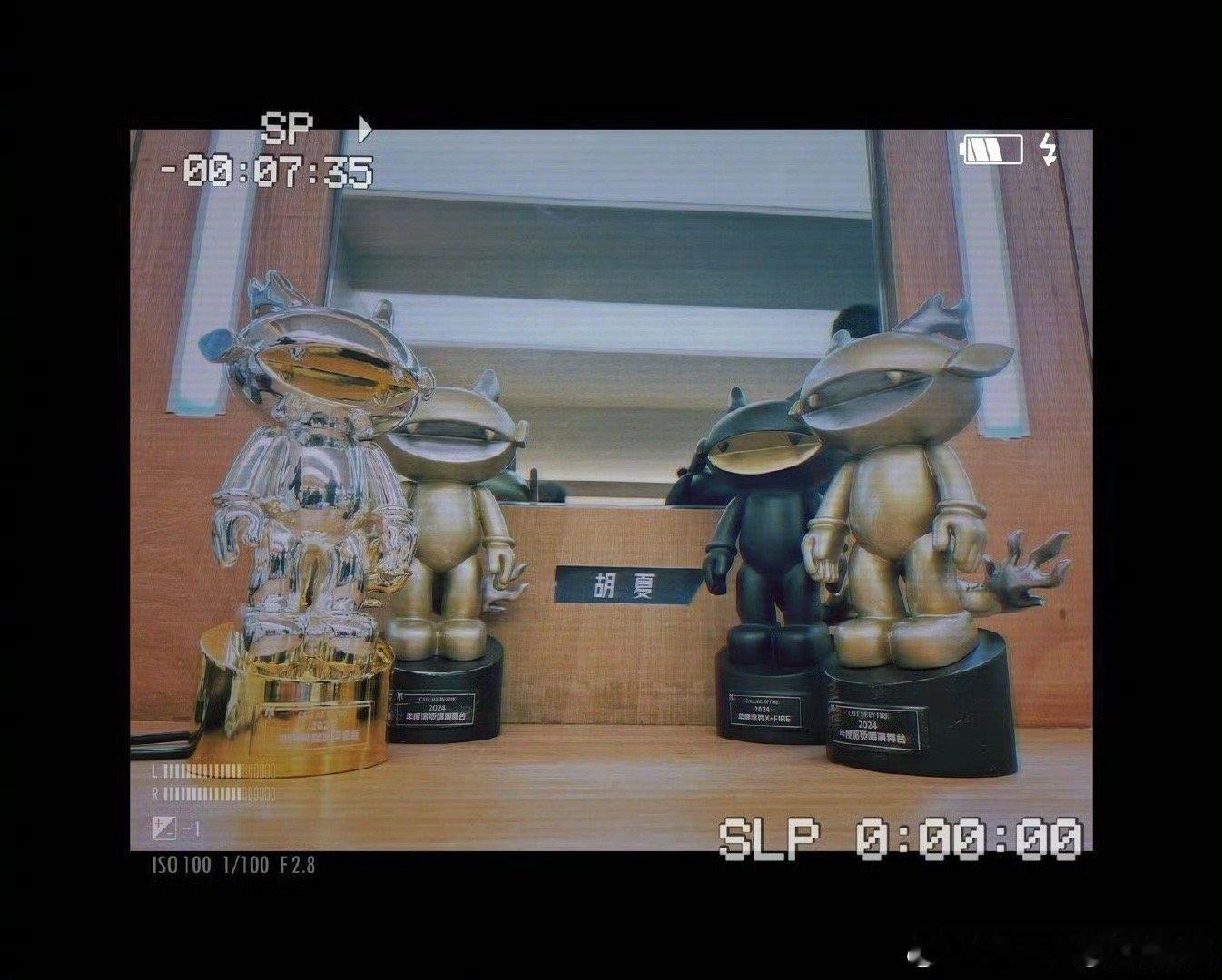 #胡夏发文告别披荆斩棘# 胡夏告别披荆斩棘，总决赛收官，他的文字满是不舍。那些合