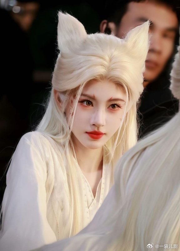 郭敬明有多懂鞠婧祎的美 郭敬明真的太会拍了！把鞠婧祎的古典美拍到极致，《月鳞绮纪