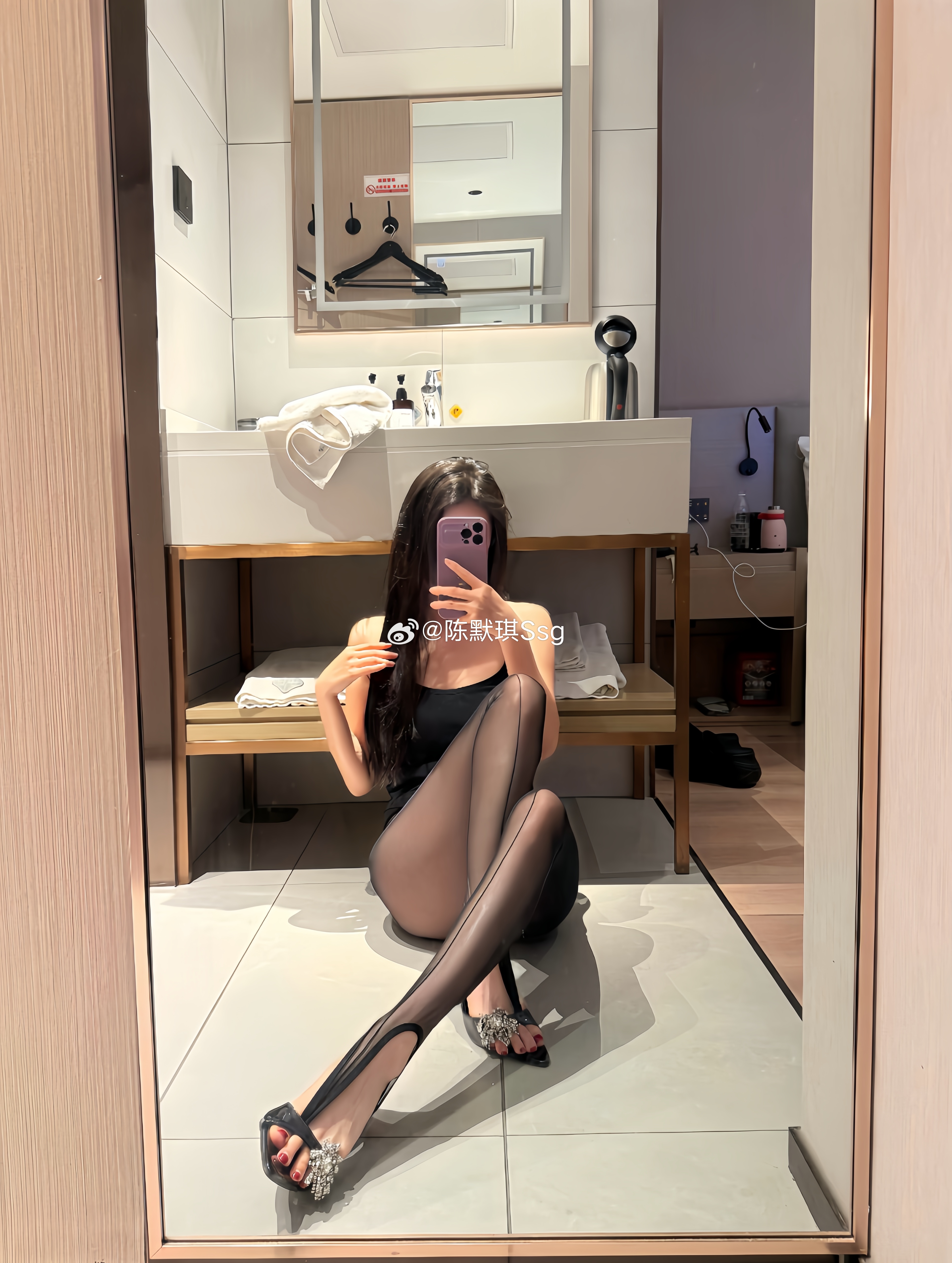 好热好热🫠 