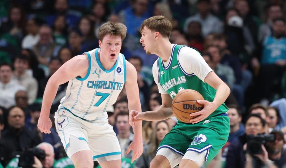 克尼佩尔不是撞上了新秀墙。
是他的身体，在对他进行一场公开处刑。
我告诉你，