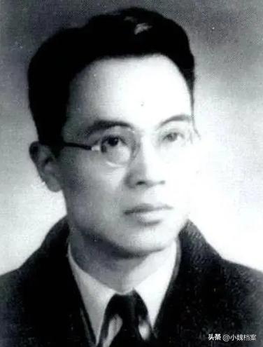 [微风]1997年春，86岁的杨绛对病床上奄奄一息的女儿说：“安心睡觉，我和你爸