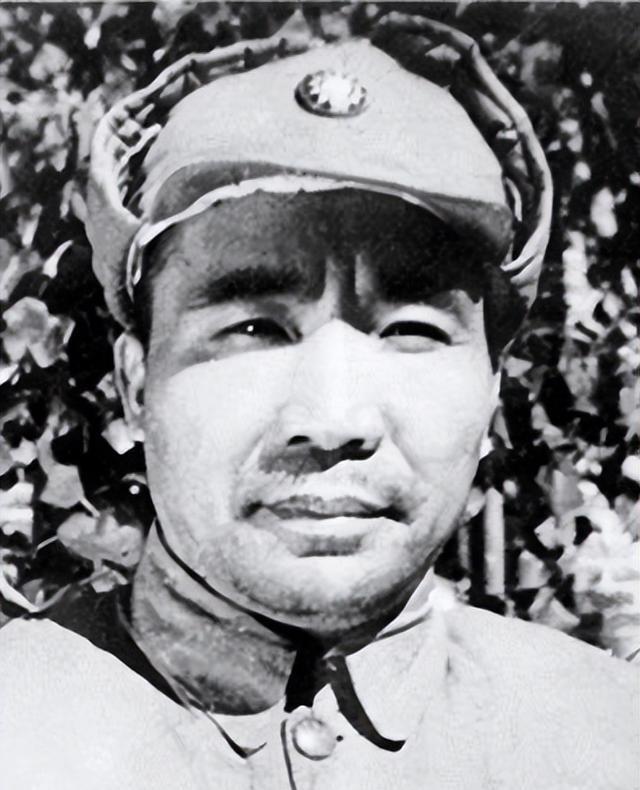 1948年王耀武被俘，家中财产仅2辆拖拉机，陈毅诧异：你藏这个干嘛
1904年，