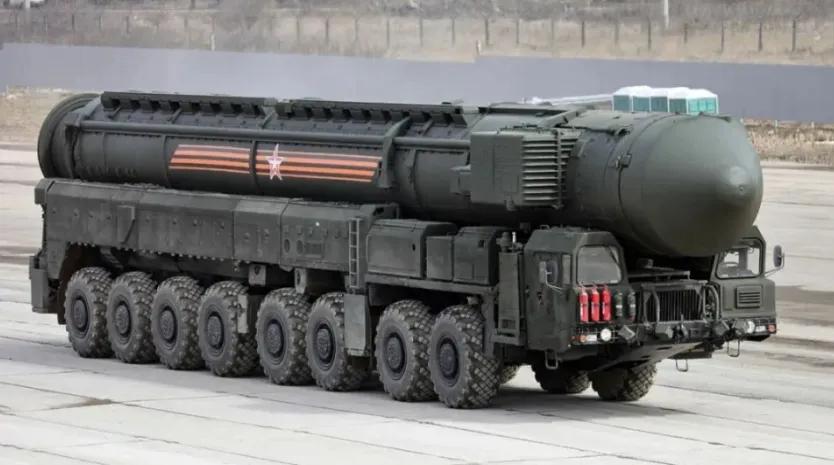 俄罗斯部分情报群组则表示俄军确实使用了洲际弹道导弹。

部分乌克兰消息源坚持称，