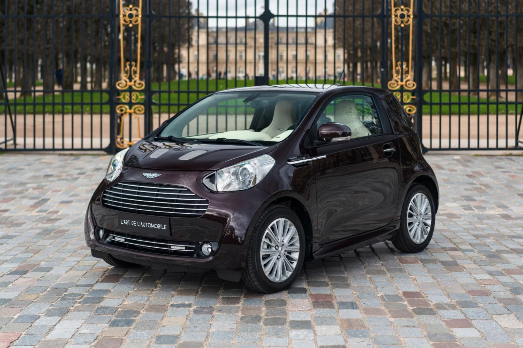 好车分享 2011 Aston Martin Cygnet，阿斯顿马丁小天鹅，这