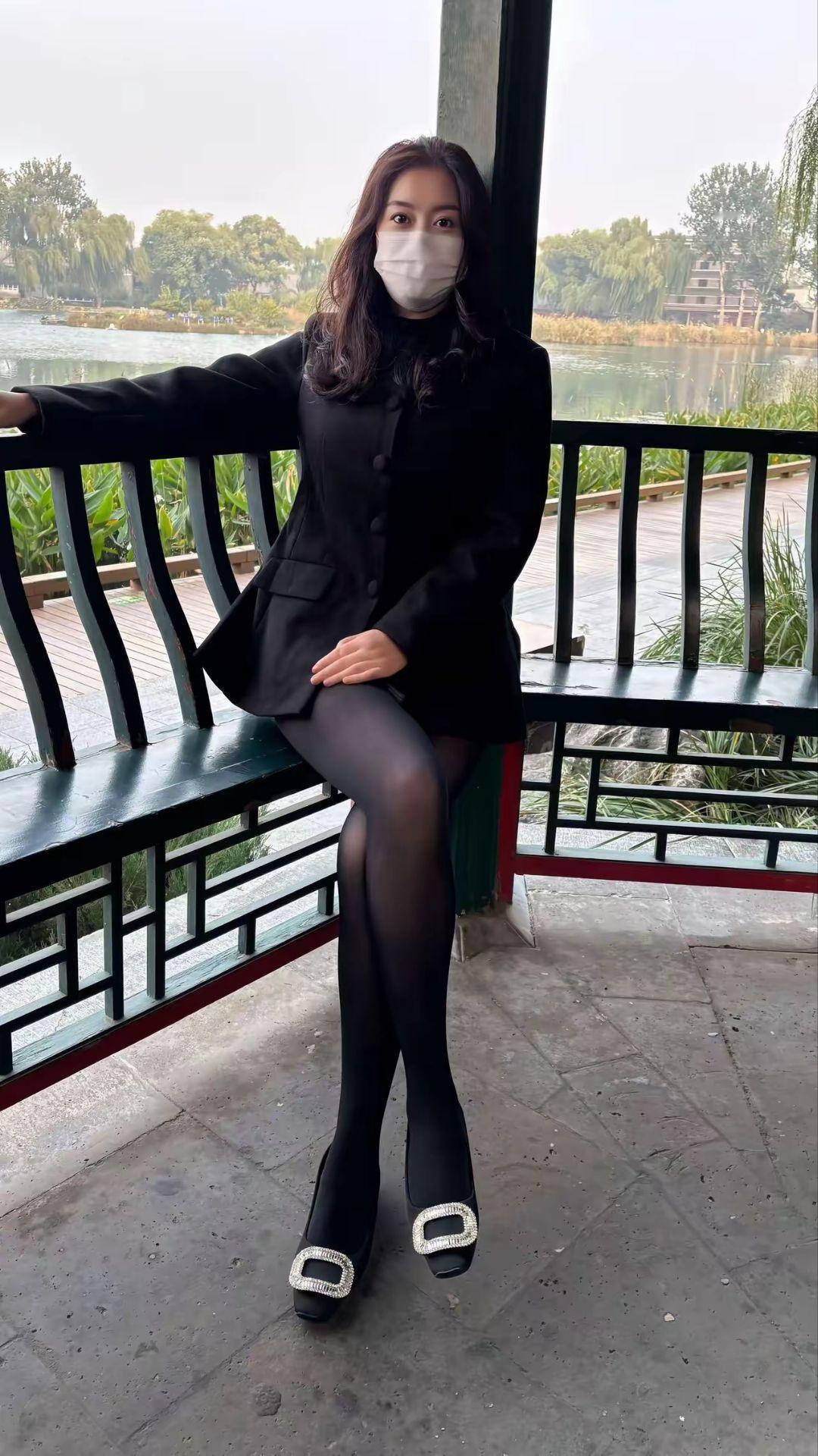 女人如何穿出含蓄的性感?