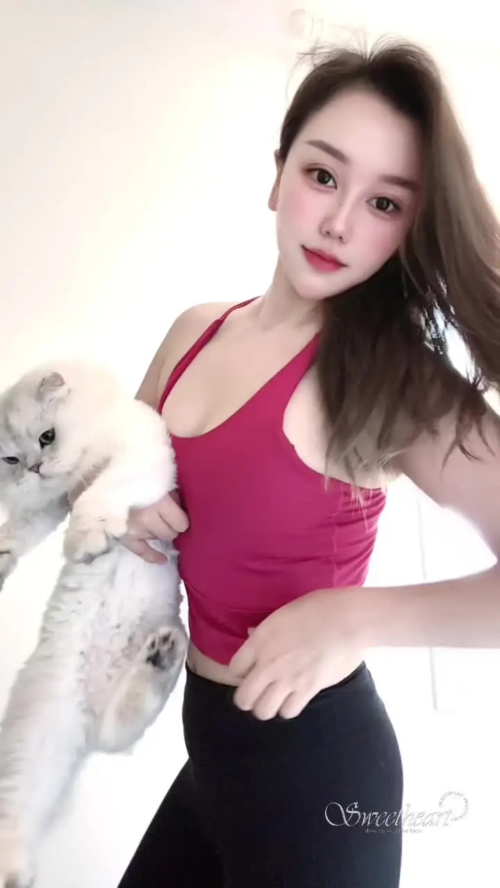 人是靠热爱和感受活着 感觉至上是一个很随性的词 没有条条框框的束缚 着...