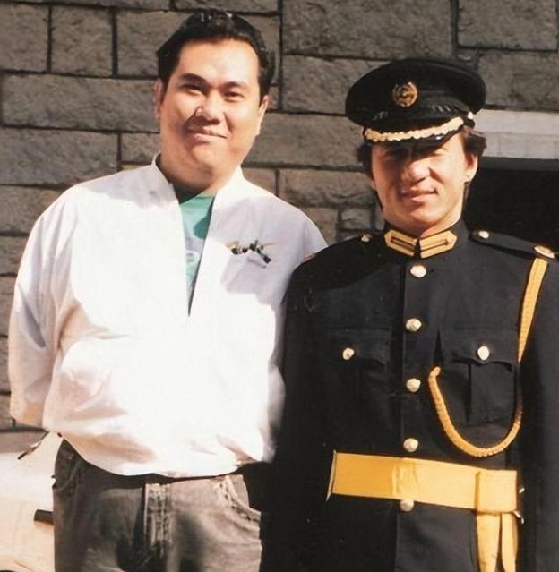 意难平！67 岁段伟伦病逝死因曝光，曾舍命救成龙性命，15 年助手生涯却疑遭对方
