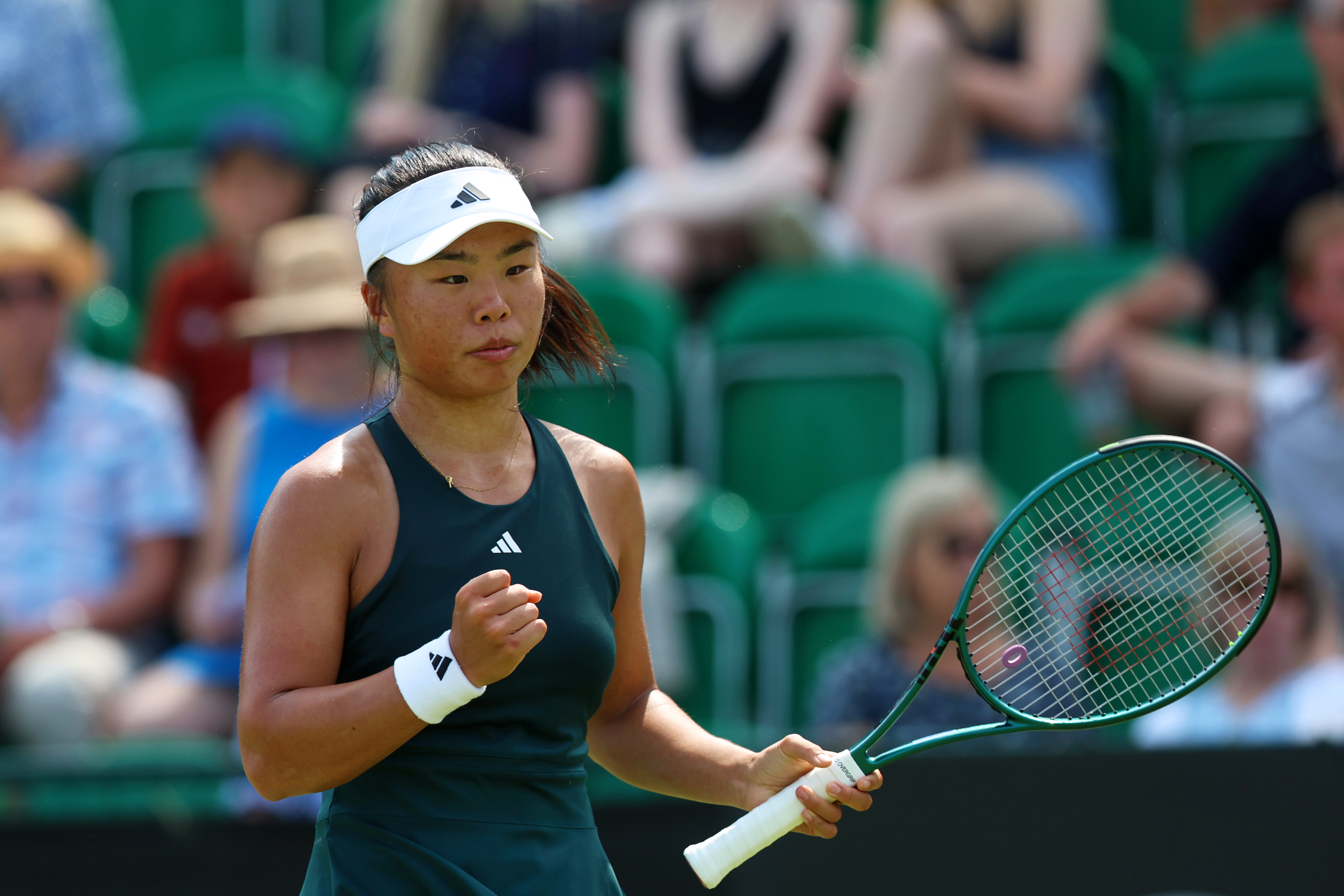 WTA正赛首胜✅WTA250诺丁汉站，17岁的英国外卡小将徐铭格迎来巡回赛正赛首