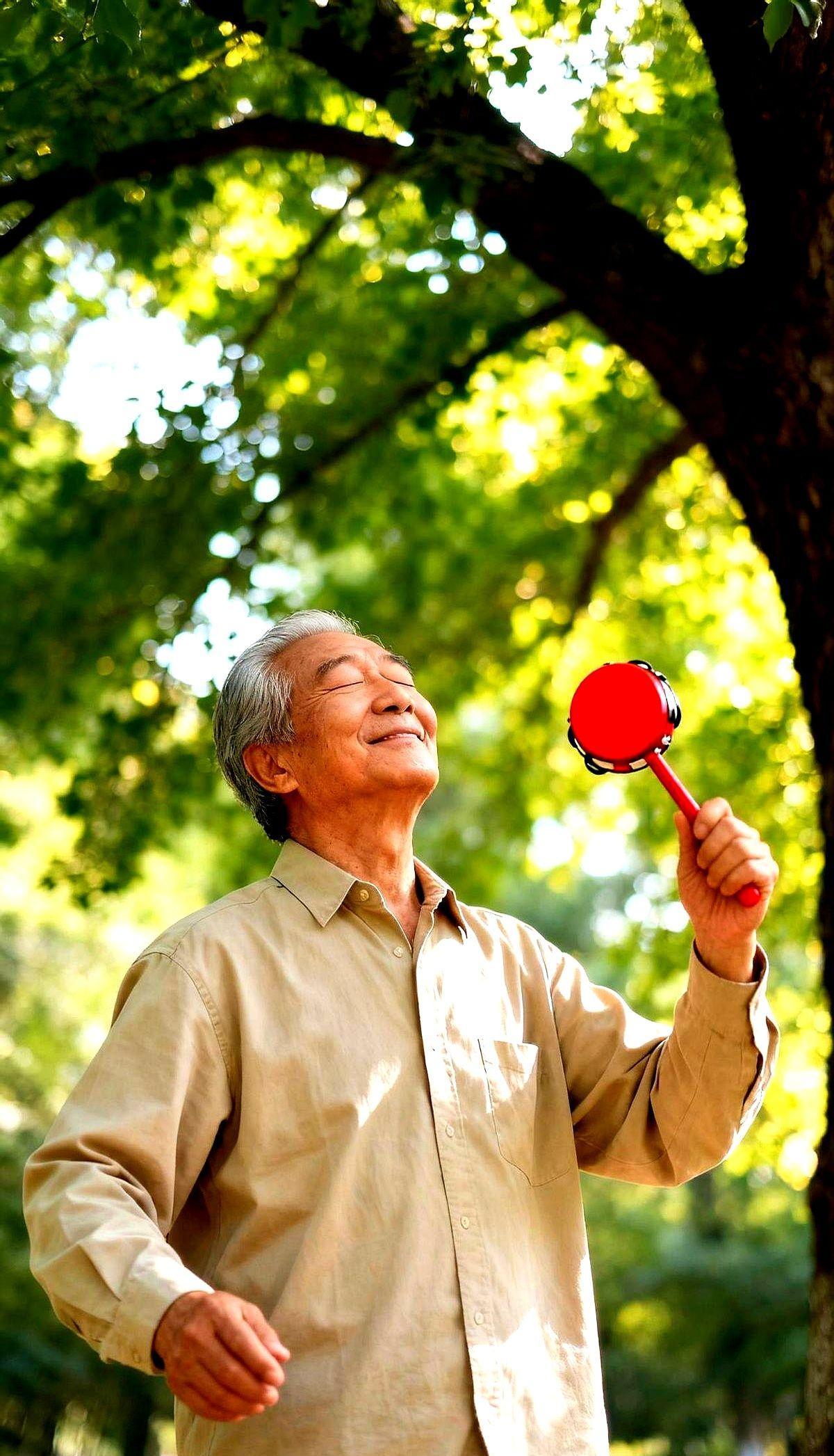 怕摔？
别光靠扶墙了。
太极不是老人操，是身体的防撞系统。
美国医保真给钱了，7