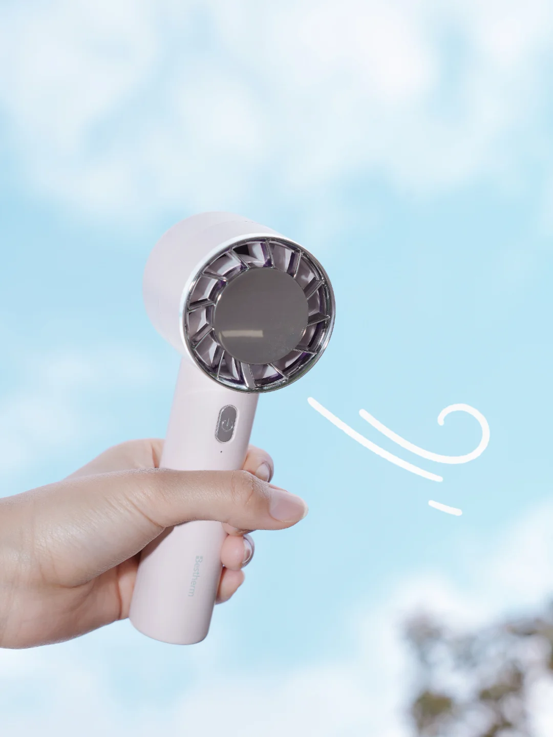 这天太热了，高低得给你们安排下小风扇！