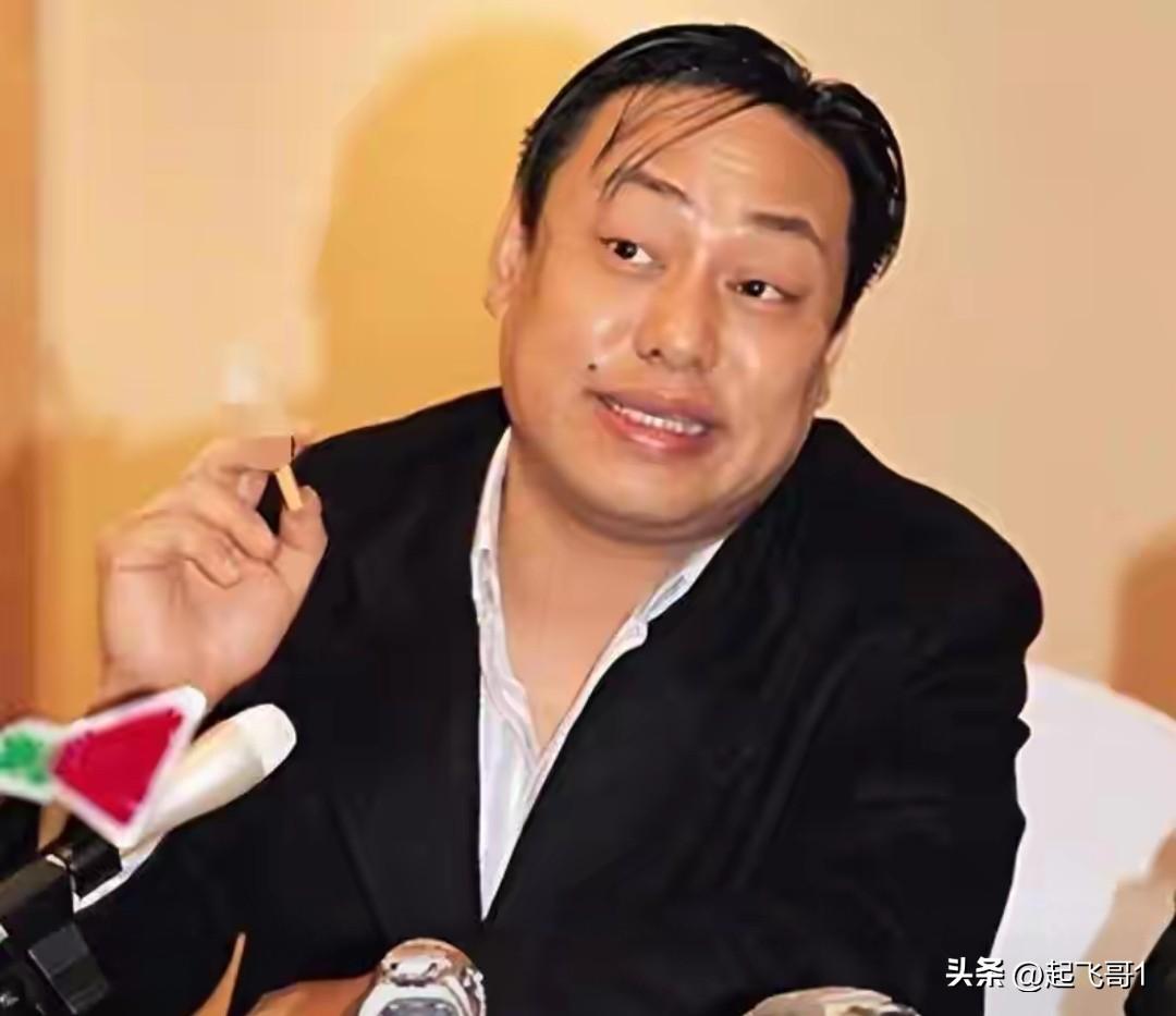 人品不行真的拿不住钱，德不配位，来钱来的快，也拿不住钱，总感觉钱来的太容易。
2