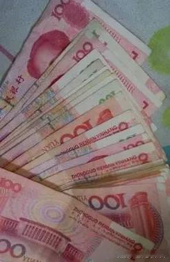 30多岁的你还会要压岁钱吗？老妈今年给我1000大洋，惊喜中的高兴，拿还是不拿呢