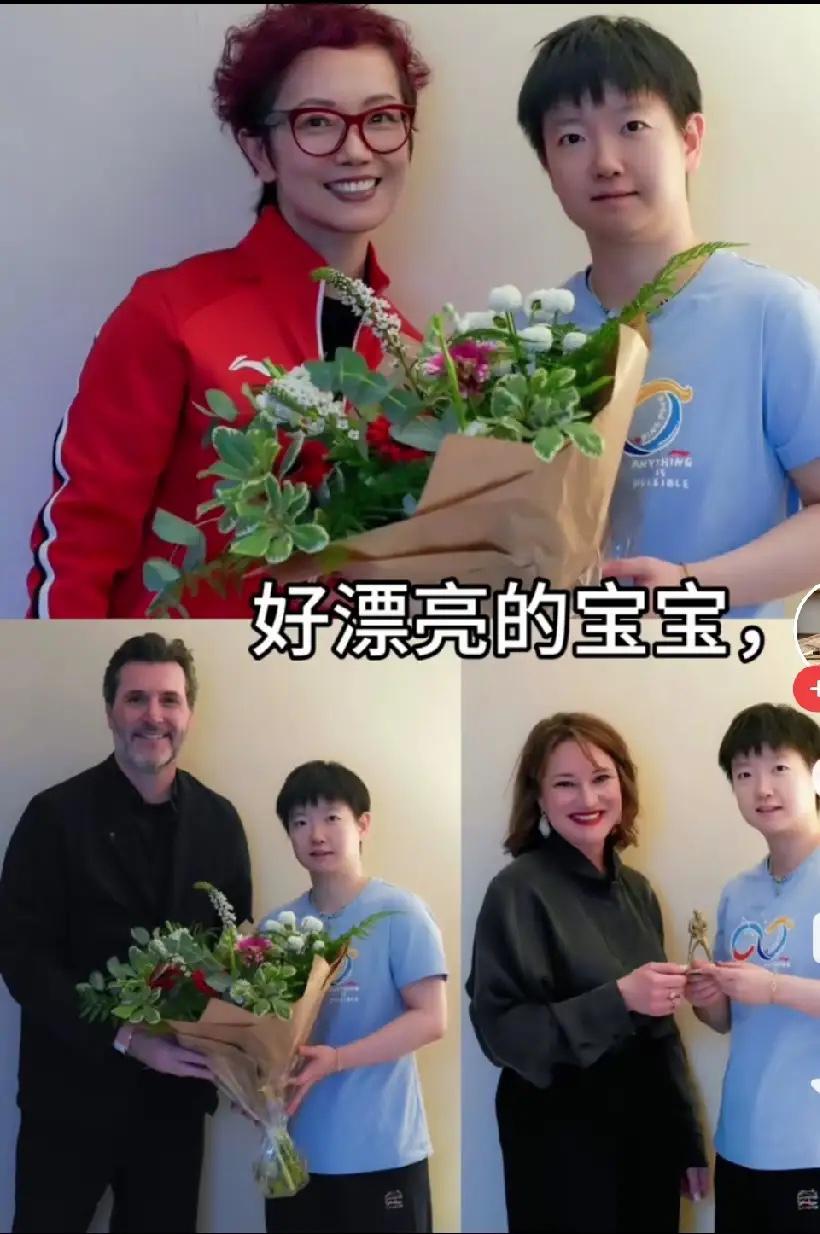 其实，这三张合影中，莎莎最自然，最清新。

莎莎不施粉黛，没有配饰，有一种天然之