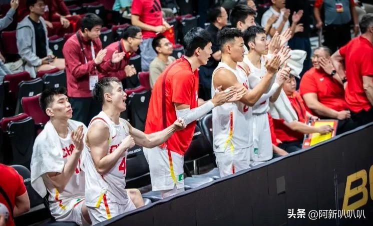 世预赛亚大区积分榜：中国男篮2胜2负B组第三 ，澳菲两队提前出线。

北京时间3